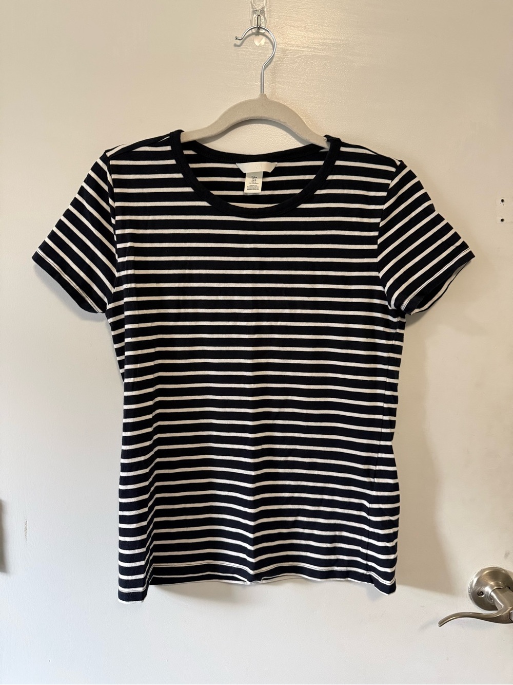 H&M Navy & White Striped Short Sleeve Tee Size M